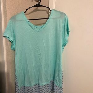 Charming Charlie mint v neck. Size L. NEW WITH TAG